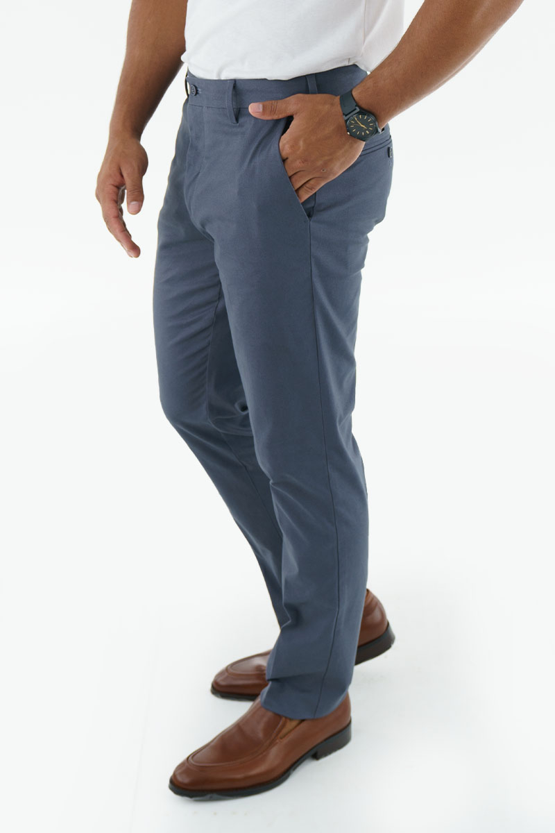 SLIM FIT CHINOS