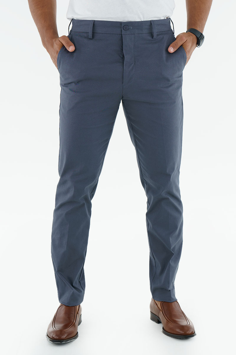 SLIM FIT CHINOS
